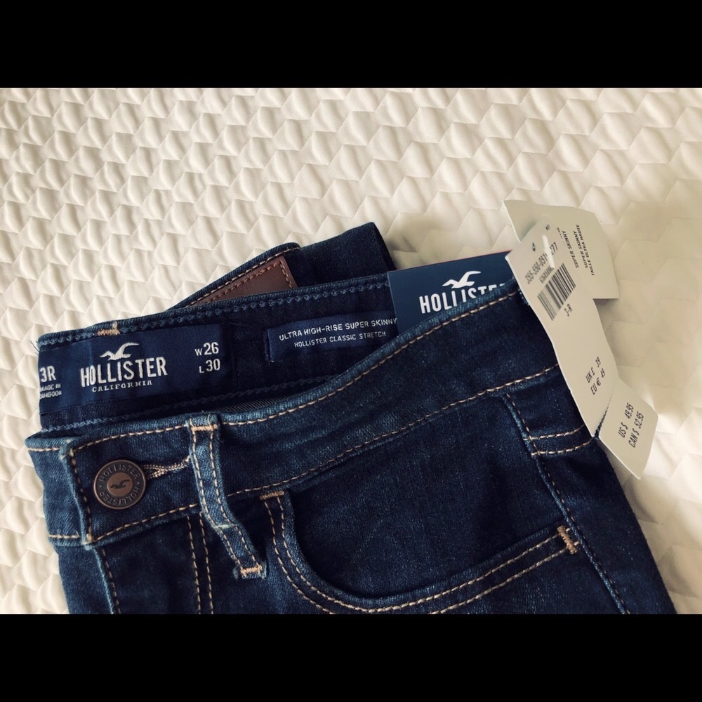 Hollister Jeans 🕊 - Picture 14 of 16